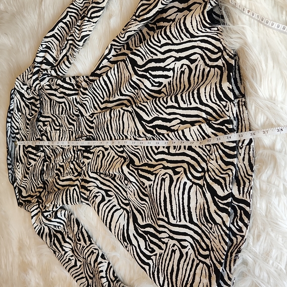 Zebra print trench coat size 36/S - Picture 13 of 17